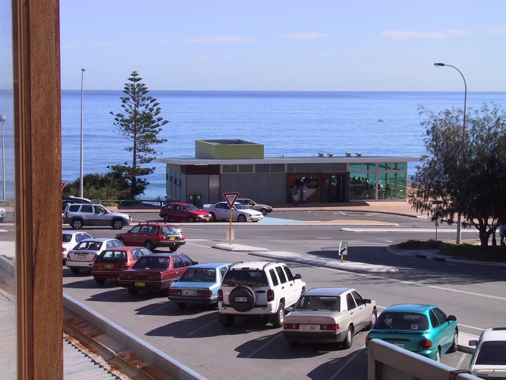Ocean Beach Backpackers Hostel - Perth, Perth